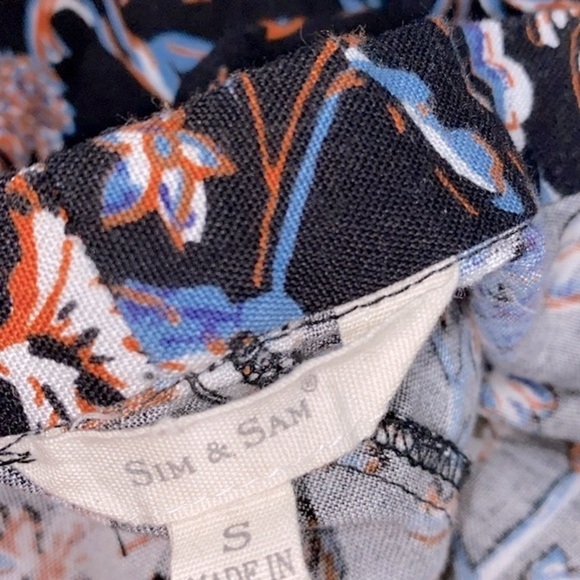 Sim & Sam black floral kimono top size small - Picture 5 of 7